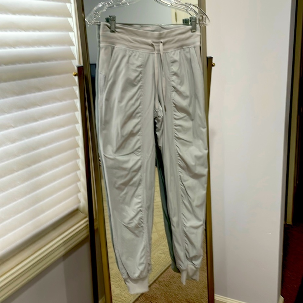 Lululemon Dance Studio Lined Jogger